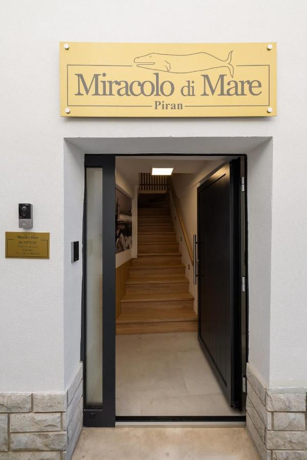 Miracolo Di Mare Golden House Panzió Piran Kültér fotó